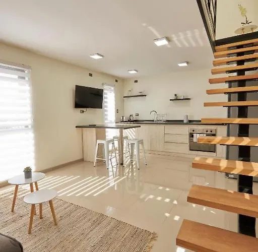 Austral Apartment 3